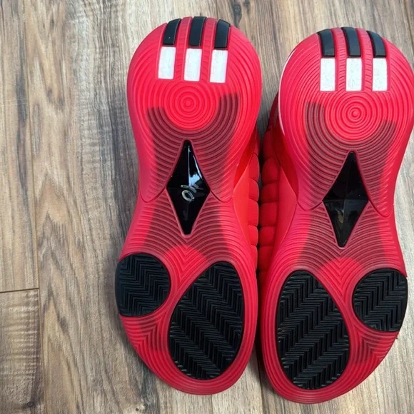 James harden volume 7 red shoes new with tags NO BOX. These are over $200 stockx - Picture 4 of 4